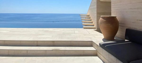 hourglass-villas-milos